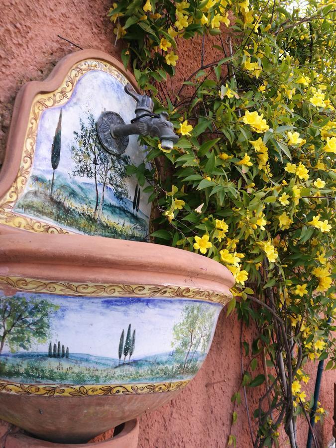 Giusy Bed And Breakfast Marina Di Carrara Exterior foto